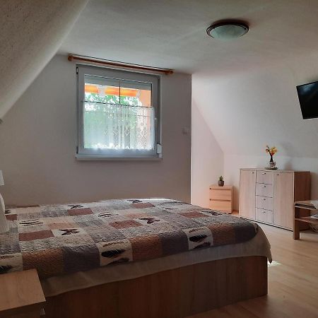 Dora Apartmanhaz Zalakaros Exterior foto