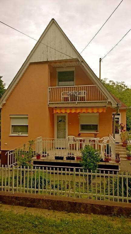 Dora Apartmanhaz Zalakaros Exterior foto